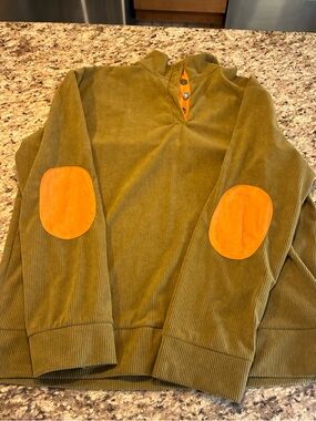 HengSheng Jeans Men's moss Corduroy Button Down Shirt with Tan Elbow Patches